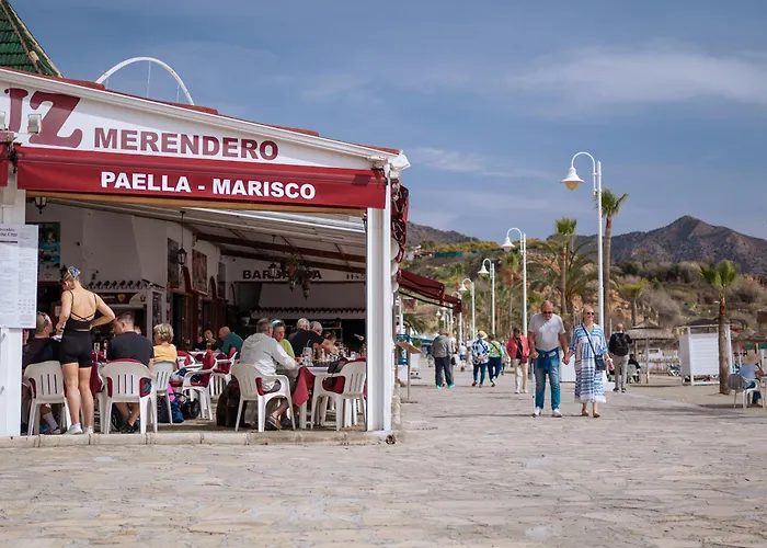 Turisticos Jose Cruz * Nerja