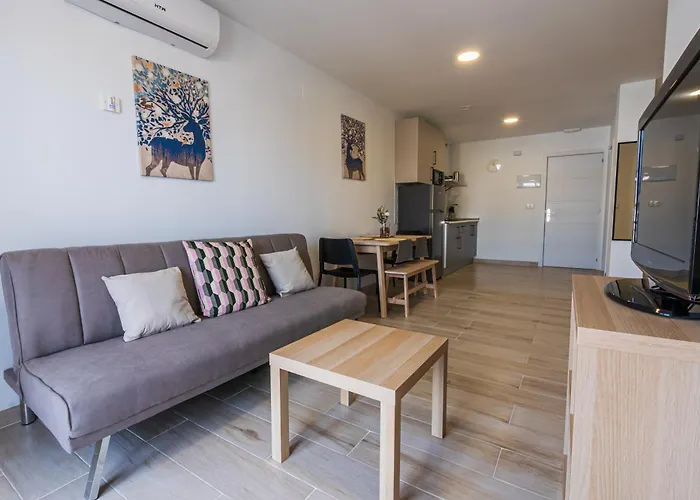 アパート Turisticos Jose Cruz ネルハ